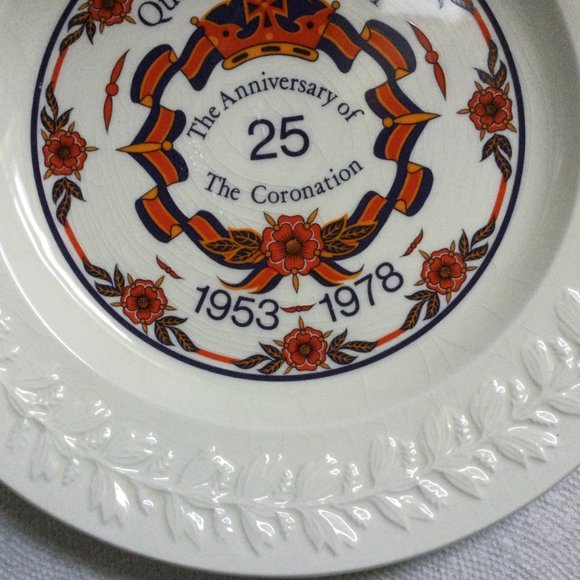 ADAMS  ENGLISH IRONSTONE PLATE QUEEN ELIZABETH II CORONATION 25TH ANNIVERSARY - Picture 3 of 4